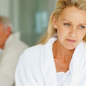 Menopozda Ortaya Çıkan Psikolojik Belirtiler Neler?