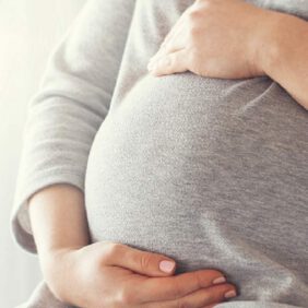 Göğüs Ağrısı ve Hamilelik: Belirtiler ve İpuçları