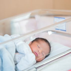 Tüp Bebek Öncesi Histereskopi/Laparoskopi Başarıyı Artırır Mı?