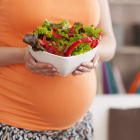 Tüp Bebek Tedavisinde Beslenme Nasıl Olmalı? Hangi Besinler Tüketilmez?